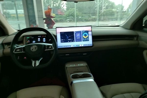 MG ES5 2025, 41800 км, за 14609 USD - фото 13
