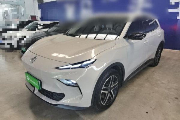 MG ES5 · 2025 год
