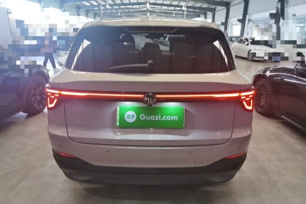 MG ES5 2025, 29000 км, за 13005 USD