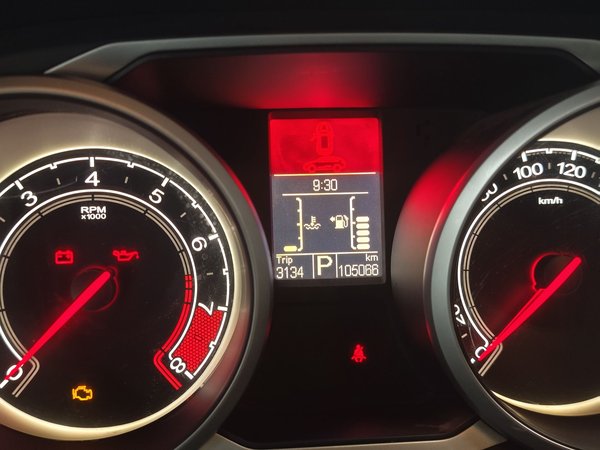 MG GS 2015 1.5TGI TST Luxury Edition, 2015 года