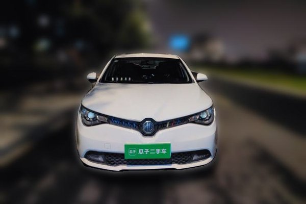 MG GT 2016, 117899 км, за 2913 USD