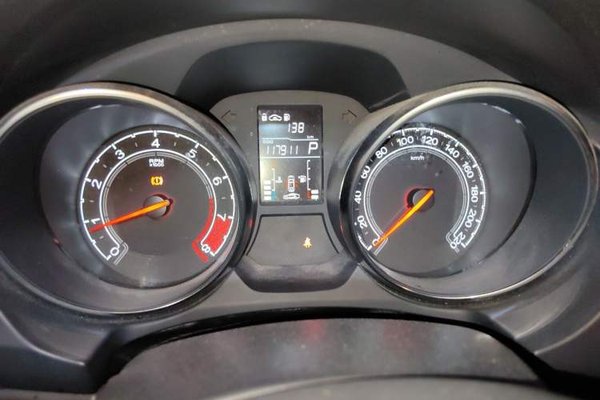 MG GT 2016, 117899 км, за 2913 USD - фото 12