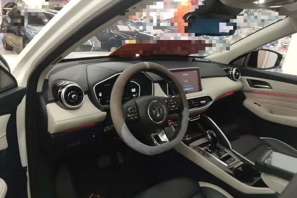 MG Pilot 2021, 26800 км, за 10556 USD - фото 11
