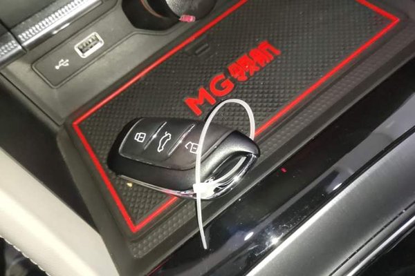 MG Pilot 2021, 26800 км, за 10556 USD - фото 22