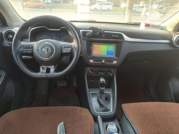 MG ZS 2017 1.5L Automatic Luxury Edition, 2017 года