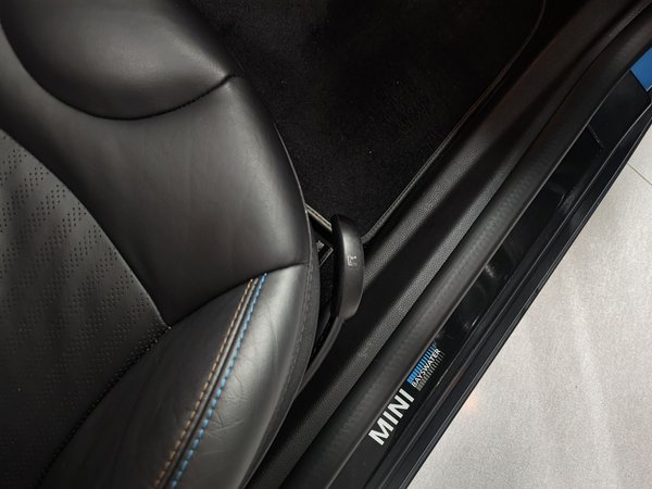 Mini Cooper 2012, 88900 км, за 8653 USD - фото 13