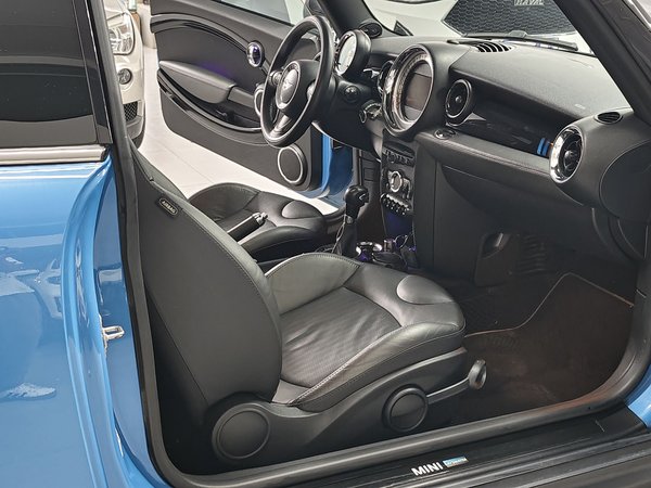 Mini Cooper 2012, 88900 км, за 8653 USD - фото 7