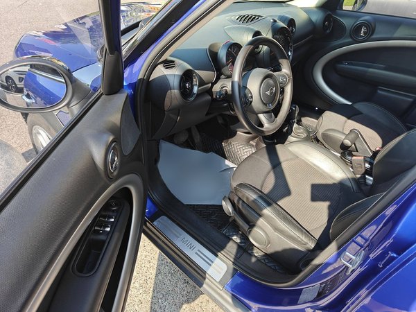 Mini Cooper Countryman Fun 2014, 145800 км, за 8568 USD - фото 23