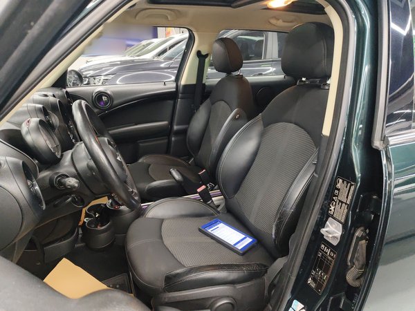 Mini Mini Cooper 2014, 104600 км, за 9121 USD - фото 16