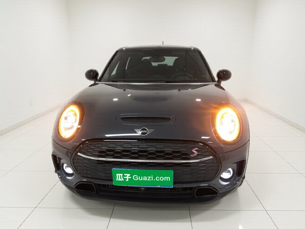 Mini Mini Cooper 2021, 39900 км, за 22142 USD