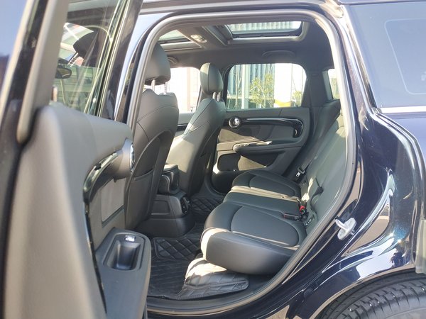 Mini Cooper Countryman 2022, 31900 км, за 23278 USD - фото 25