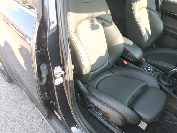 Mini Cooper Countryman 2022, 31900 км, за 23278 USD - фото 26