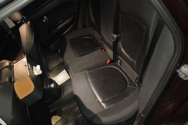 MINI Clubman 2016, 133300 км, за 9999999 USD