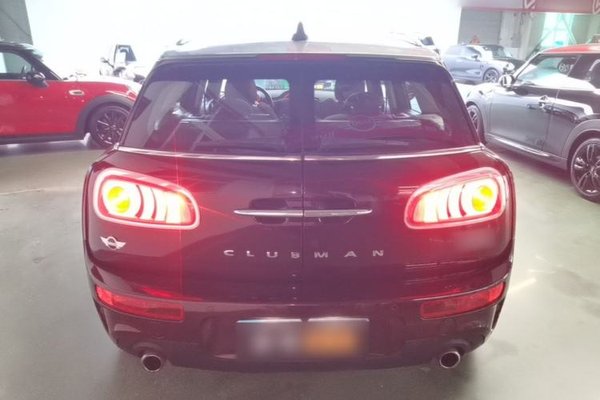 MINI Clubman 2016, 114300 км, за 13242 USD