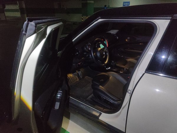 MINI Clubman 2019, 90200 км, за 14045 USD