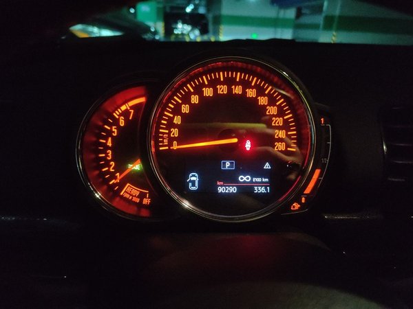 MINI Clubman 2019, 90200 км, за 14045 USD - фото 17