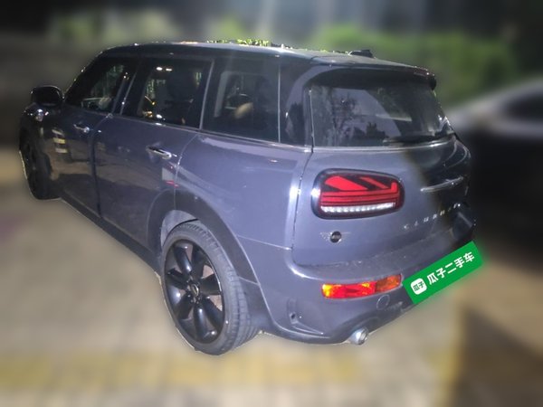 MINI Clubman 2021, 34100 км, за 26123 USD