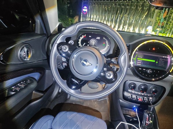 MINI Clubman 2021, 34100 км, за 26123 USD - фото 12