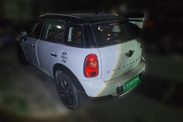 MINI Countryman 2014, 57300 км, за 7948 USD