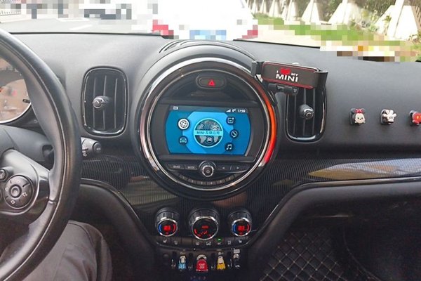 MINI Countryman 2017, 64800 км, за 10797 USD - фото 14