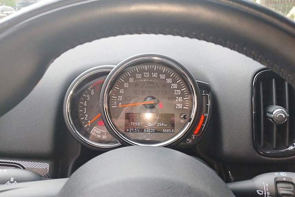 MINI Countryman 2017, 64800 км, за 10797 USD - фото 12