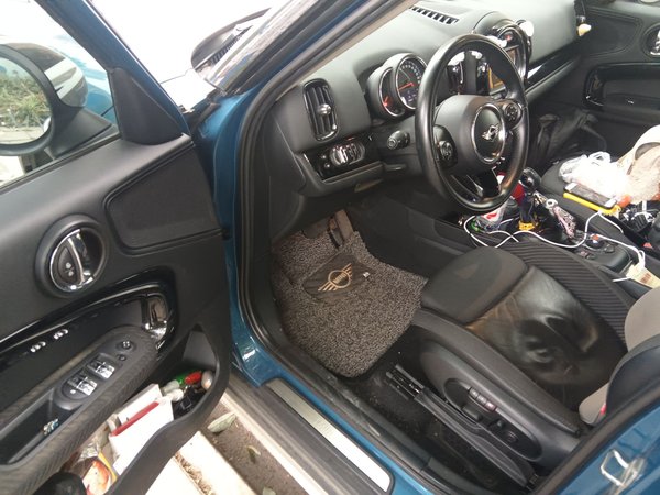 MINI Countryman 2017, 139600 км, за 11250 USD - фото 12