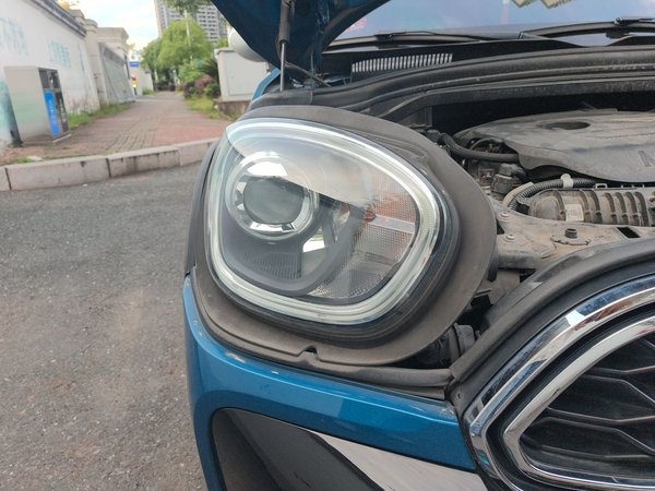 MINI Countryman 2017, 89800 км, за 11885 USD - фото 9
