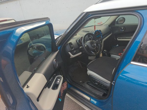 MINI Countryman 2017, 89800 км, за 11885 USD - фото 19