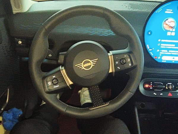 Mini Cooper SE 2024, 9100 км, за 21977 USD - фото 10