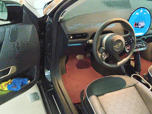 Mini Cooper SE 2024, 9100 км, за 21977 USD - фото 15