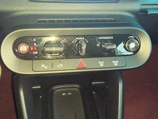 Mini Cooper SE 2024, 9100 км, за 21977 USD - фото 13