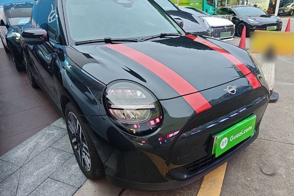MINI Electric MINI COOPER 2025, 16100 км, за 20088 USD