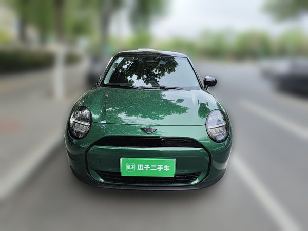 MINI Electric MINI COOPER 2025, 7900 км, за 23040 USD