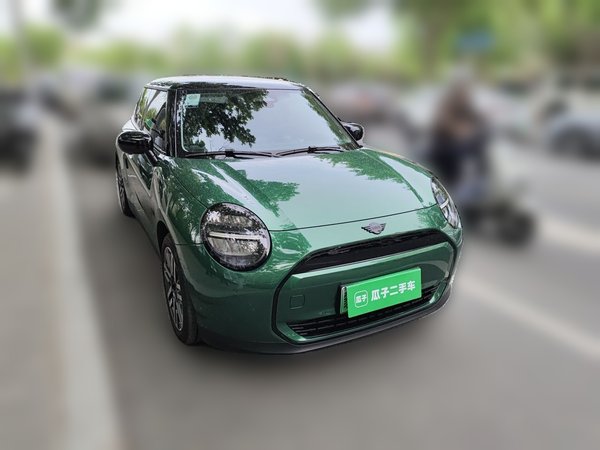 MINI Electric MINI COOPER 2025, 7900 км, за 23040 USD