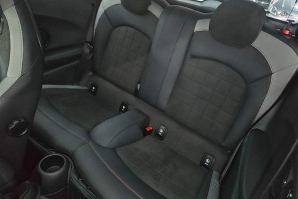 MINI JCW 2023, 44200 км, за 36582 USD - фото 21