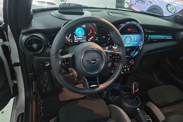 MINI JCW 2023, 44200 км, за 36582 USD - фото 14