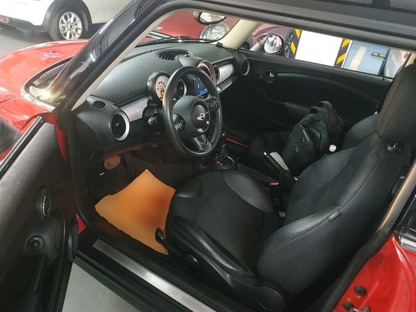 Mini Cooper Fun 2011, 113900 км, за 7419 USD - фото 21