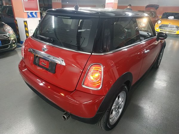 Mini Cooper Fun 2011, 113900 км, за 7419 USD - фото 7