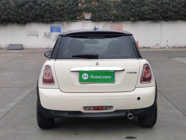 Mini Mini Cooper 2012, 147500 км, за 8286 USD - фото 7