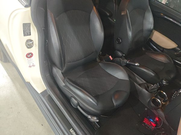 Mini Mini Cooper 2012, 147500 км, за 8286 USD - фото 22