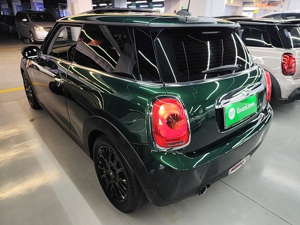 MINI MINI 2014, 138200 км, за 7564 USD