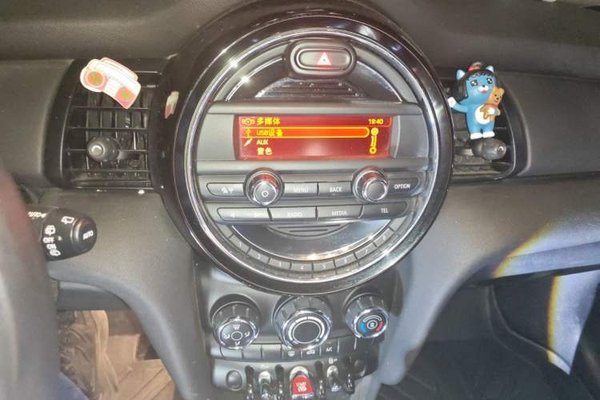 MINI MINI 2014, 128200 км, за 7134 USD - фото 14