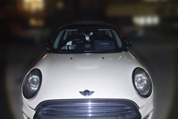 MINI MINI 2014, 128200 км, за 7134 USD