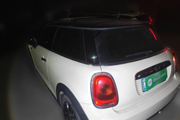 MINI MINI 2014, 128200 км, за 7134 USD