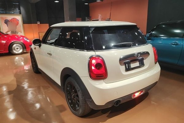 MINI MINI 2014, 62400 км, за 9691 USD