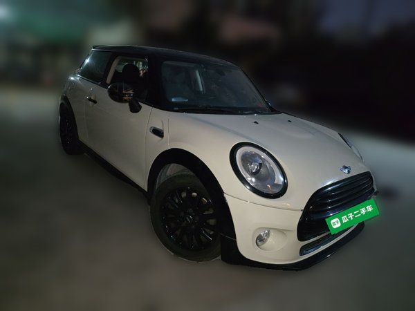MINI MINI 2014, 113300 км, за 9718 USD