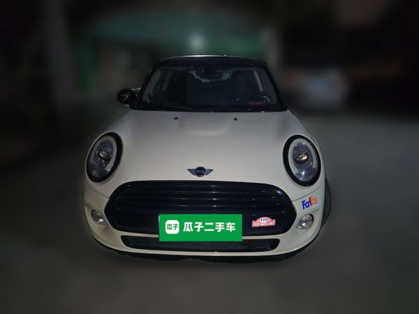 MINI MINI 2014, 113300 км, за 9718 USD