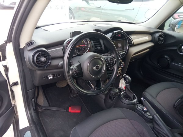 Mini Cooper Fun 2014, 123200 км, за 11589 USD - фото 20