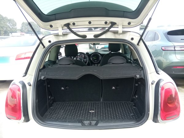 Mini Cooper Fun 2014, 123200 км, за 11589 USD - фото 18