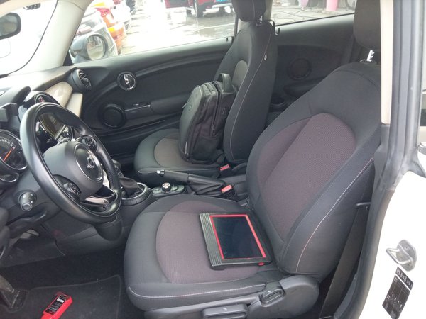 Mini Cooper Fun 2014, 123200 км, за 11589 USD - фото 16